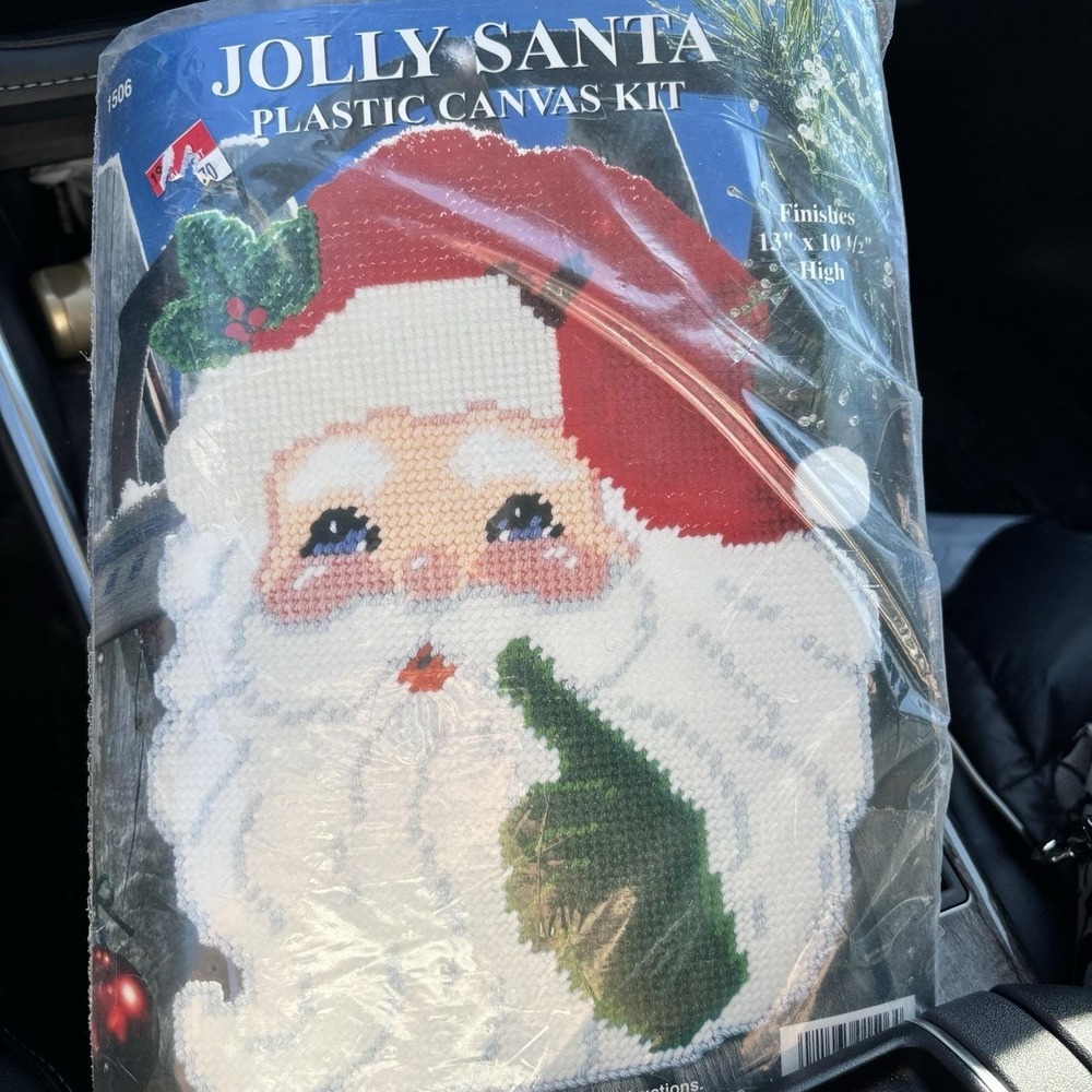 SANTA Secret  Design Works Plastic Canvas Kit 10 1/2" x 13" HTF‎